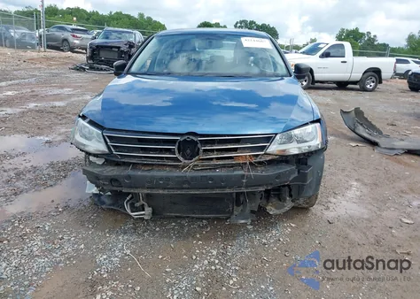 2015 Volkswagen Jetta 2.0L S z USA, uszkodzony, nr VIN 3VW2K7AJ3FM306356